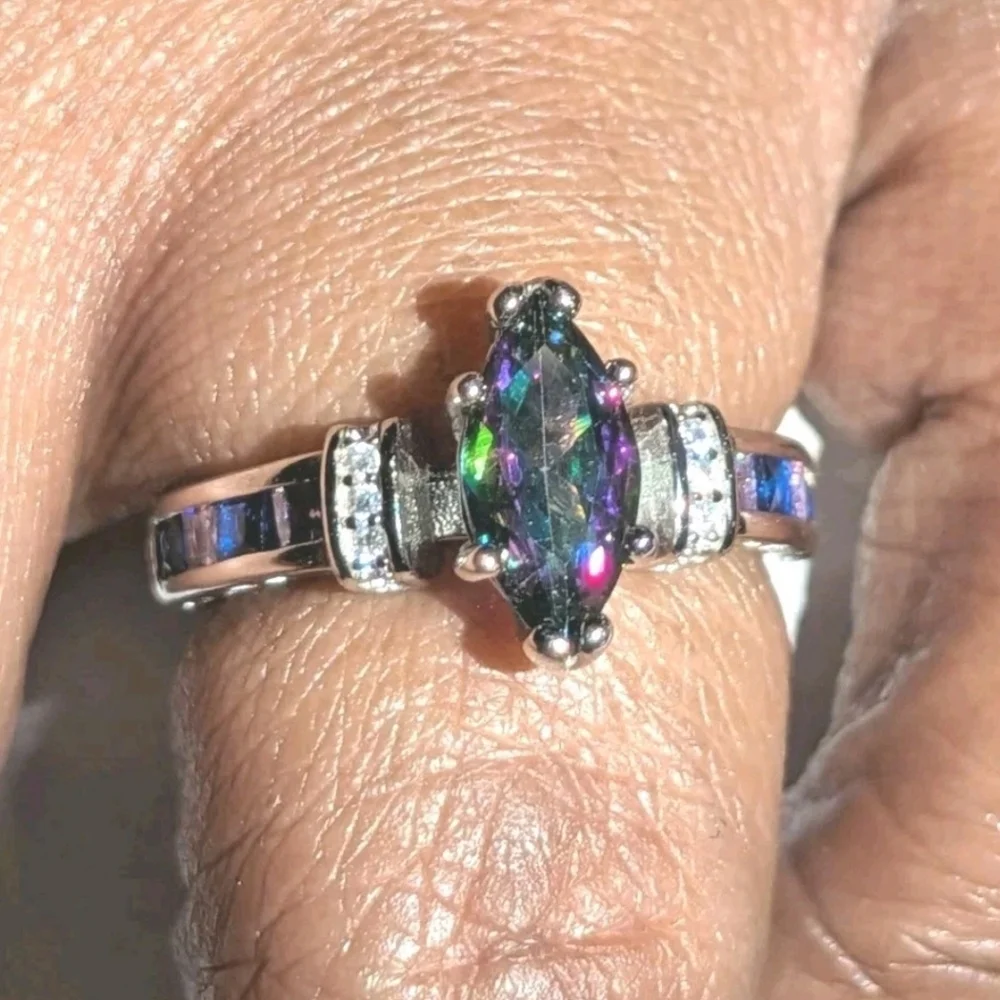 925 Sterling Silver Rainbow Fire Mystical Topaz + Amethyst Wedding Ring Sz 6